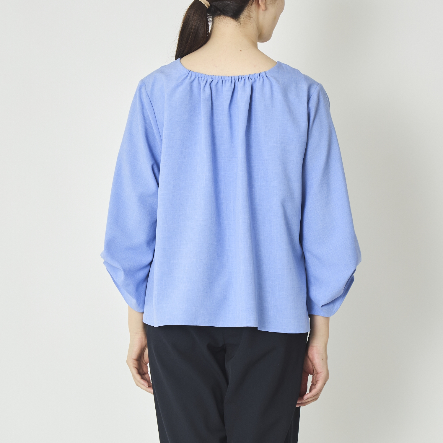 Kilka/蒸れにくい7分袖タックブラウス